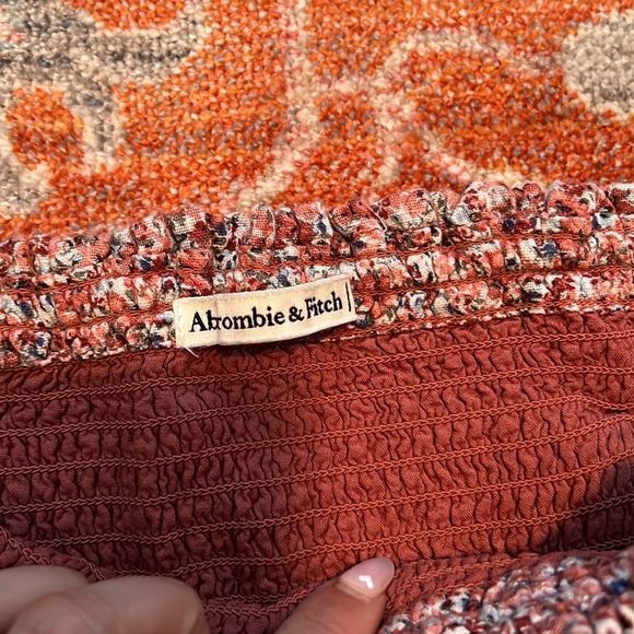 Abercrombie 2-piece Smocked Skirt Set - Picture 6 of 7